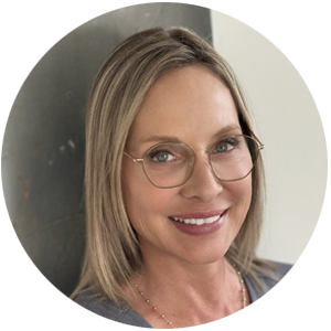Dr. Leanne Helfrich